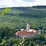 Nocleg ze śniadaniem Vadaszkuert Panzio Sopron