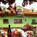Vadaszkurt Panzio Es Etterem
