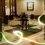 B&B Vadaszkurt Panzio Es Etterem