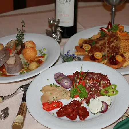Vadaszkuert Panzio Couette-café 4*
