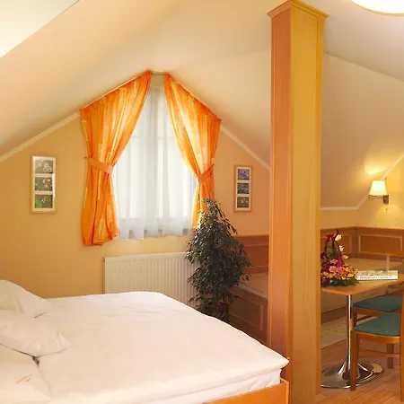 Vadaszkuert Panzio Bed & Breakfast